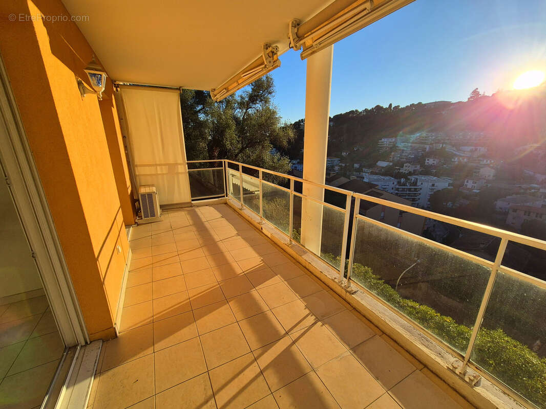 Appartement à MENTON