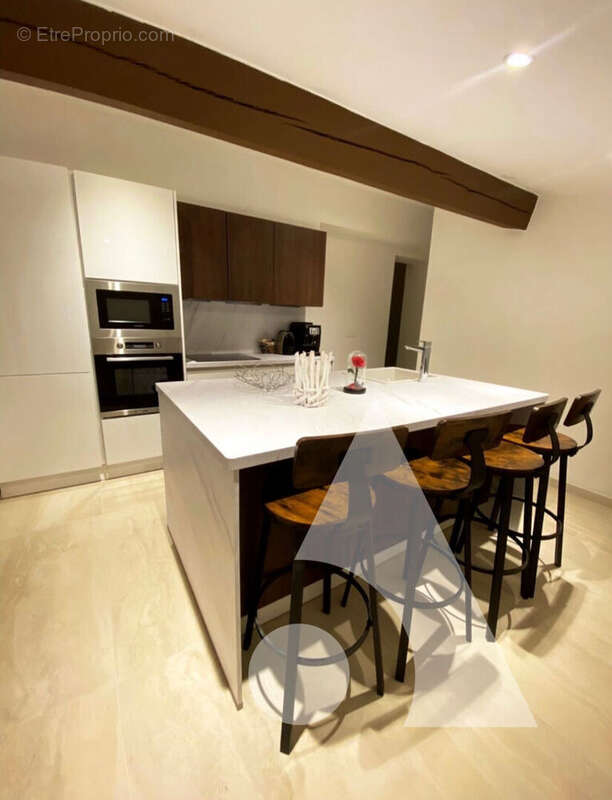 Maison à LE CASTELLET