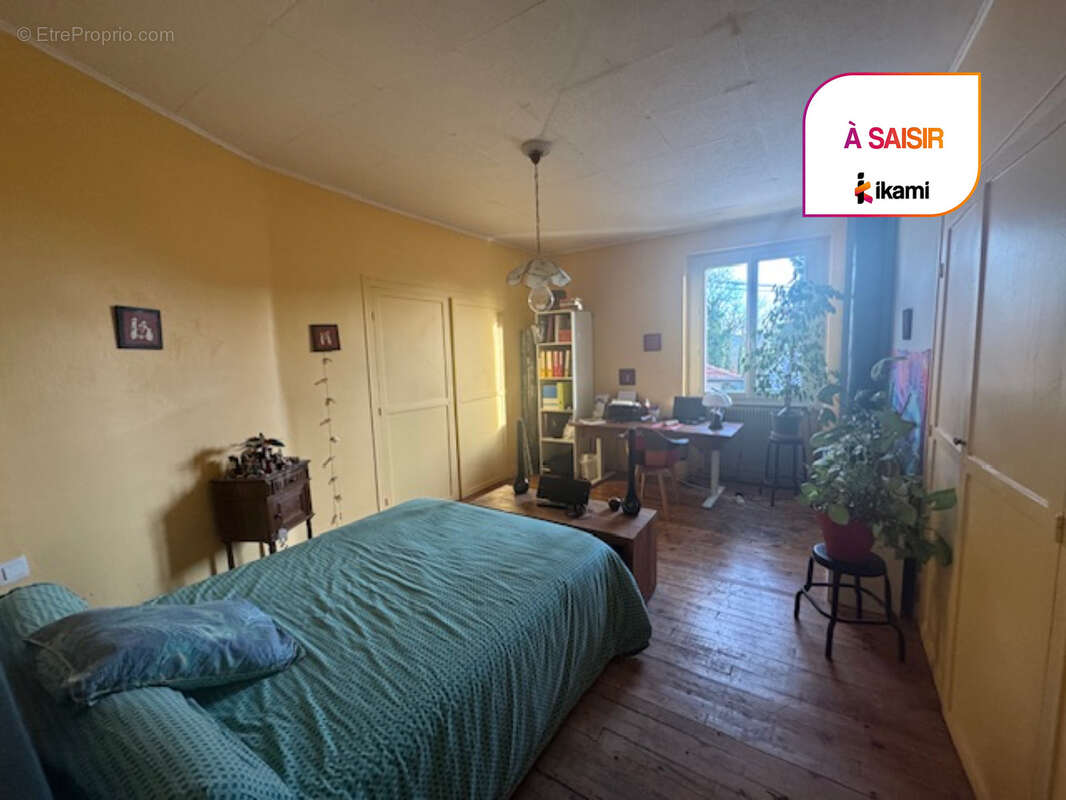 Maison à BEAUREPAIRE