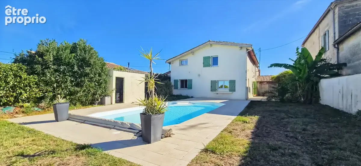 Maison à AMBES