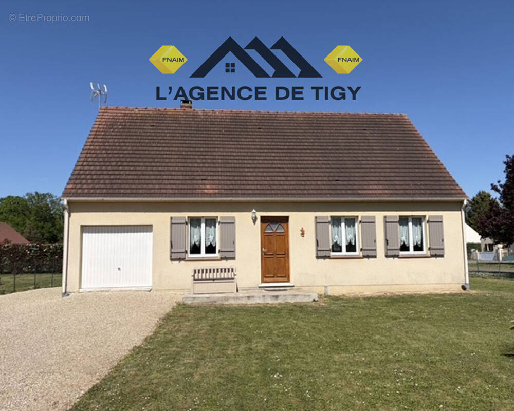 Maison à NEUVY-EN-SULLIAS