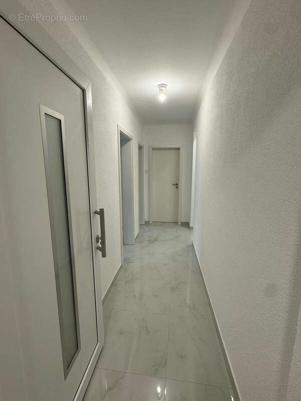 Appartement - 58 m2 - 3 pièces - photo 3