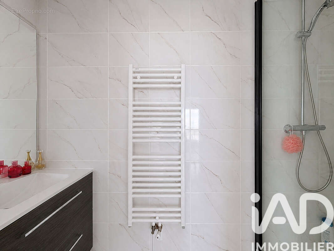 Photo 8 - Appartement à CLAMART