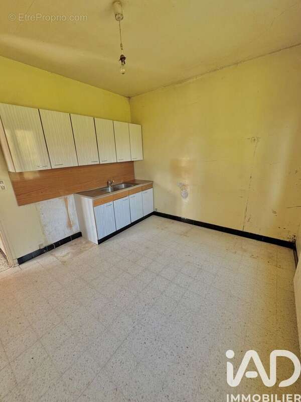 Maison 185 m² à Saint-Loup-De-Buffigny  - photo 7