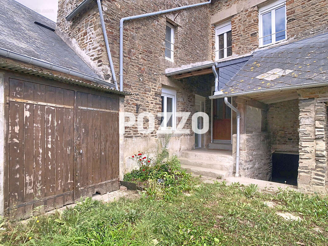 Maison à SACEY