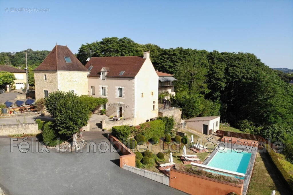 Maison à SARLAT-LA-CANEDA