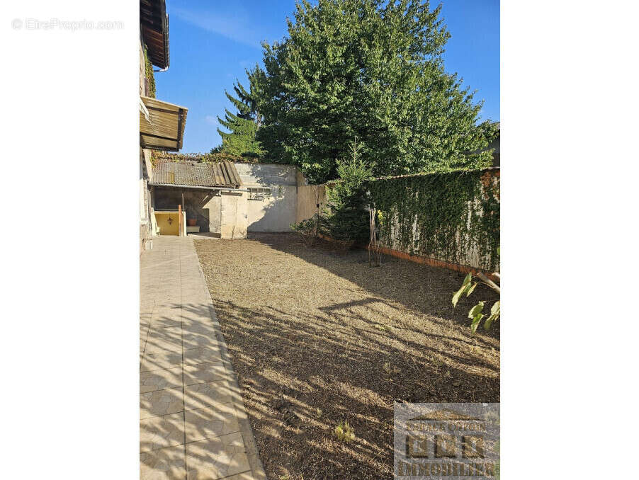 Maison à LA COTE-SAINT-ANDRE