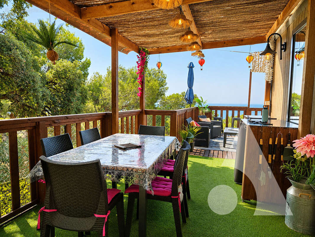 Maison 3 pièces 40m² , jacuzzi 6p , vue mer -saint-raphael-boulouris - photo 2
