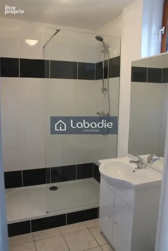 Immeuble de rapport - 122m2- 275m2 de terrain - photo 4
