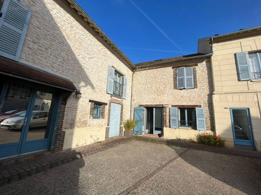 Appartement à MANTES-LA-JOLIE