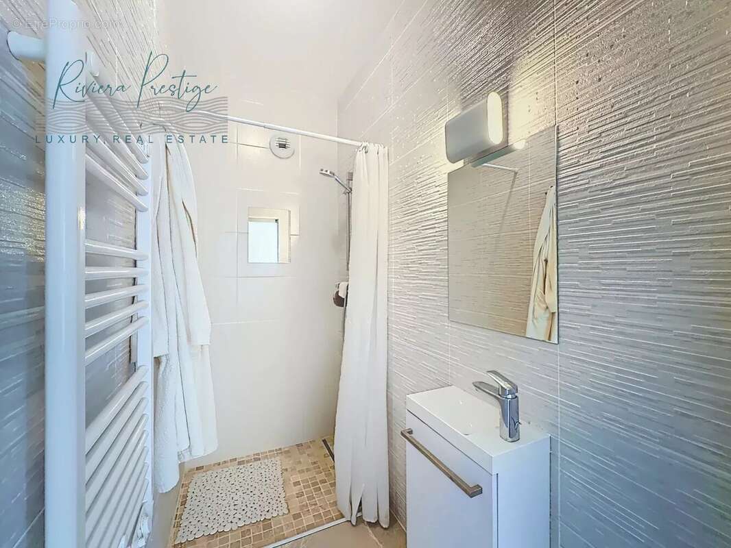 Appartement à BEAUSOLEIL