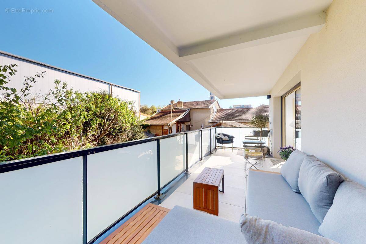 Appartement à SAINT-DIDIER-AU-MONT-D'OR