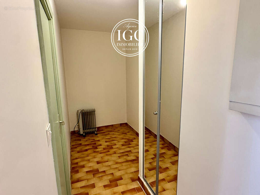 Appartement à CARRY-LE-ROUET