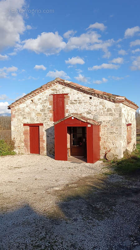 A 300m du gr 65 ensemble immobilier sur durfort lacapelette - photo 3