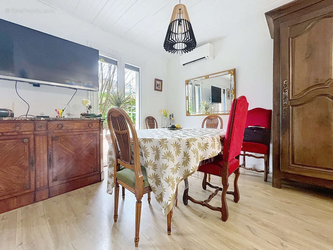 Maison à SAINTE-FEREOLE