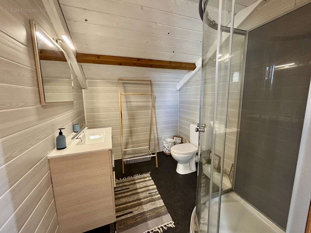 Maison à ALLEYRAC