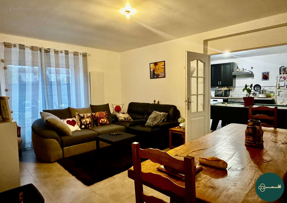 Appartement à MENIL-LA-TOUR