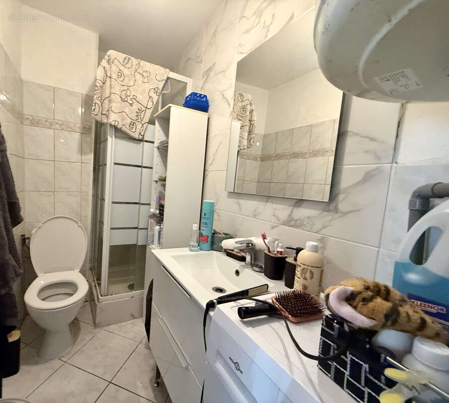 Appartement à LA VALETTE-DU-VAR