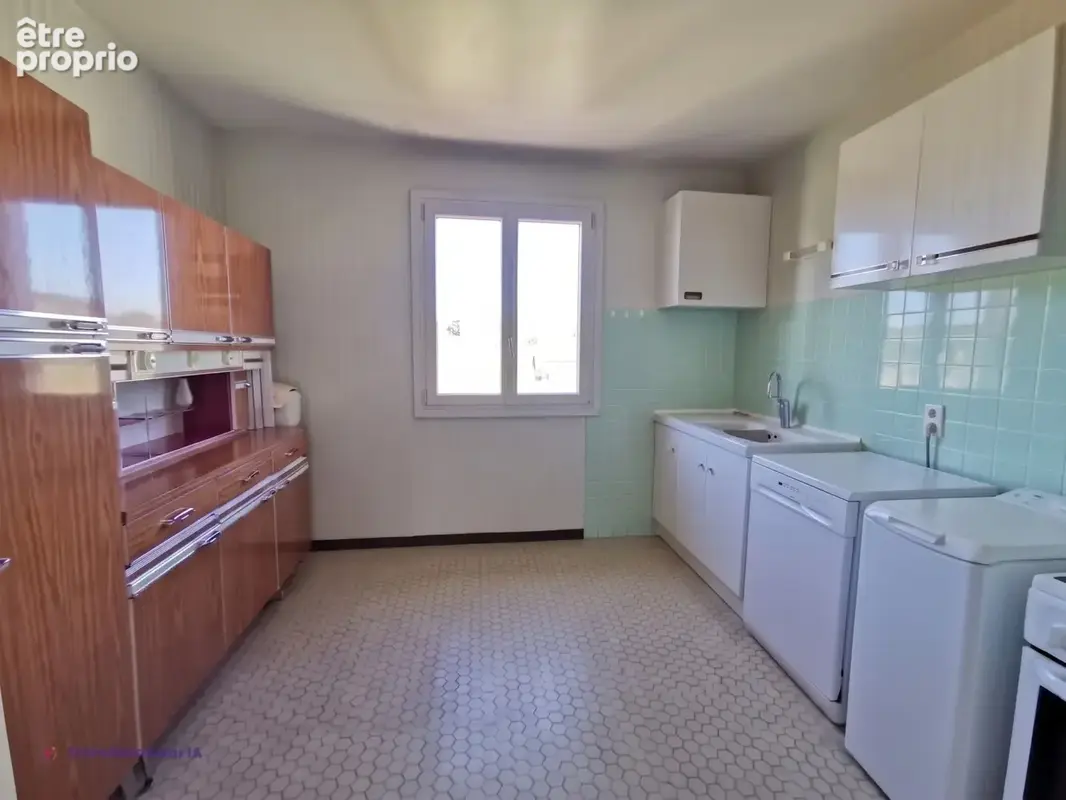 Maison 4 pièces à vendre à Oyonnax - Proche écoles et bus - photo 2