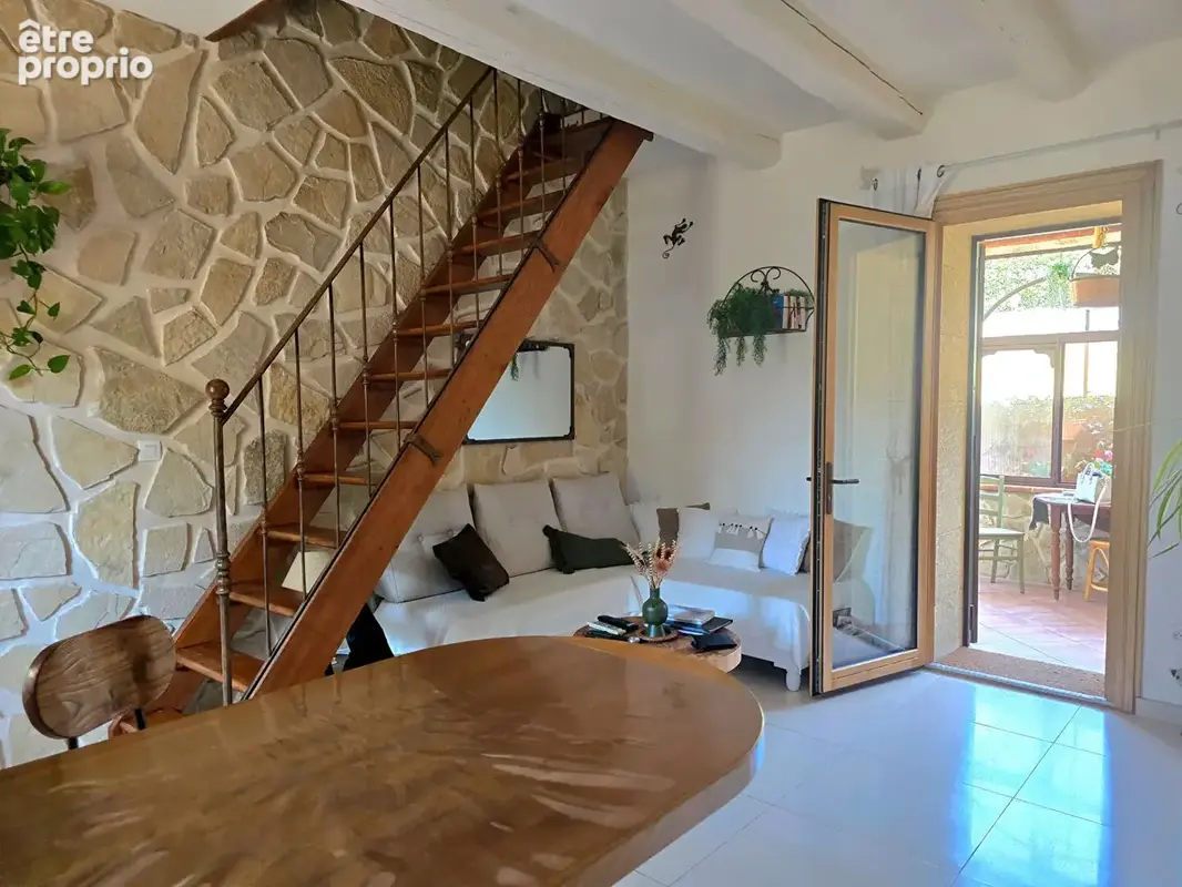 LA BOUILLADISSE- Maison R+1 de type 2 de 66m² environ - photo 10