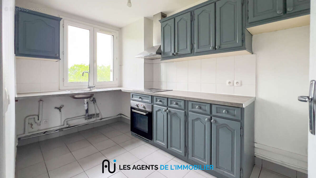 Appartement à NANTERRE