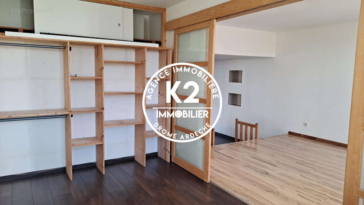 Appartement à MONTBOUCHER-SUR-JABRON