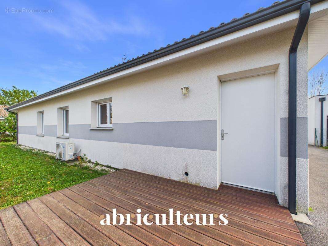 Maison à TOSSE
