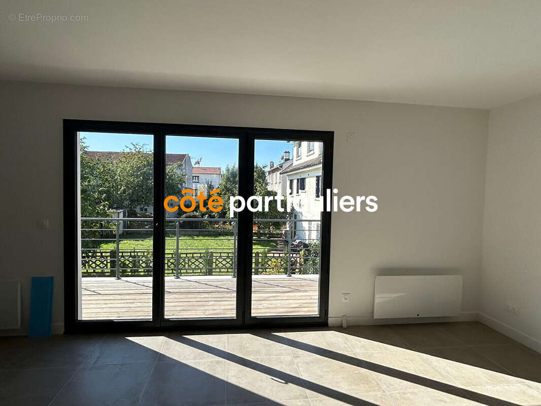 Maison Chennevieres Sur Marne 6 pièce(s) 144 m2 - photo 8