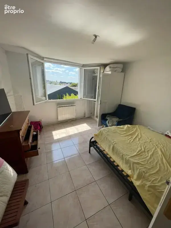 TALENCE Apt 3 chambres 67 m² grande terrasse 180 000 € - photo 4