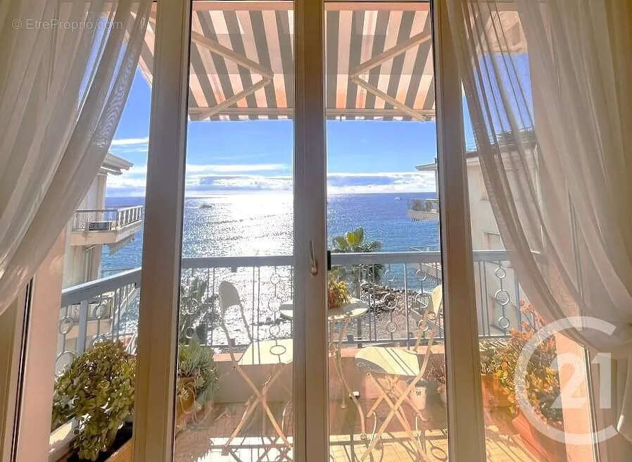Appartement à MENTON