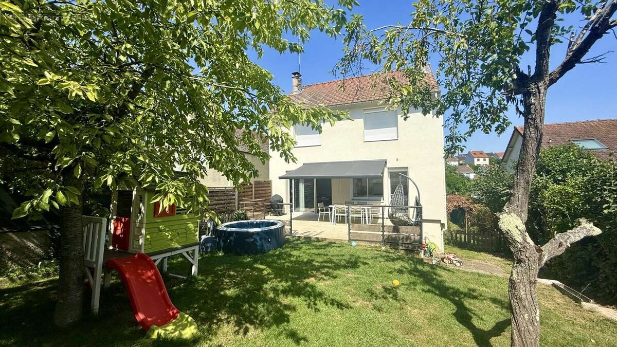 Maison 102 m² à Ecquevilly  - photo 2