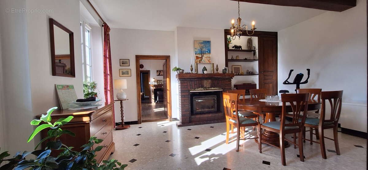 Maison à LAILLY