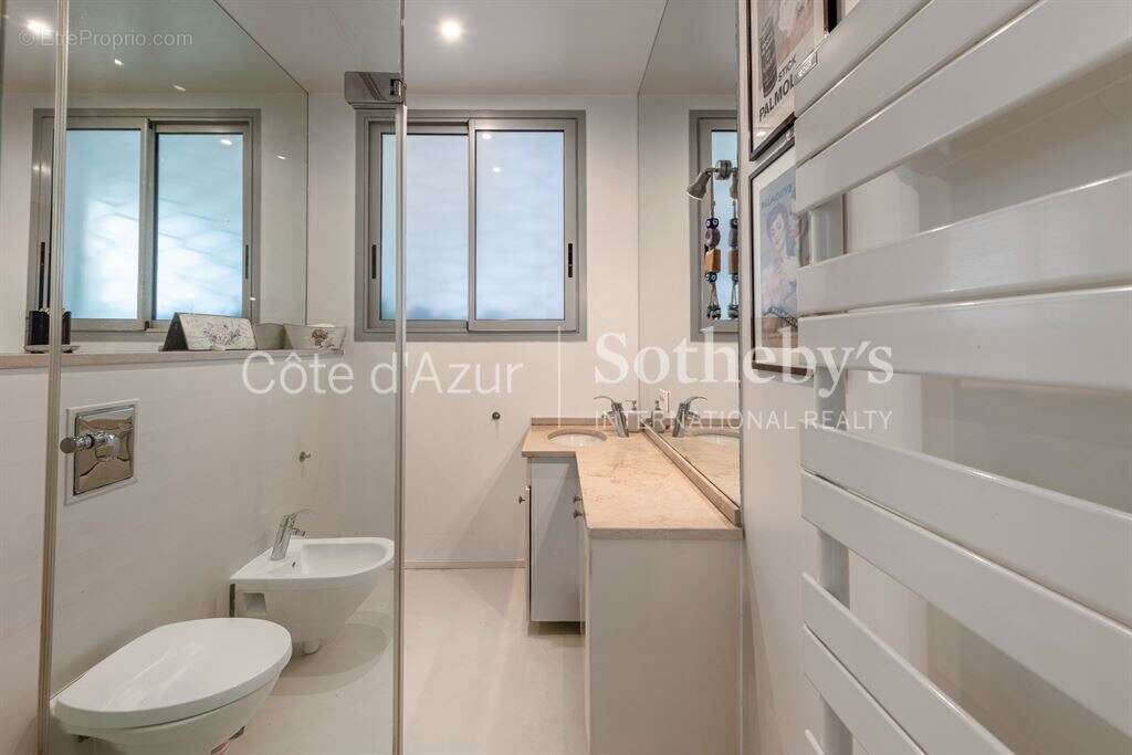 Élégant appartement avec terrasse et vue mer panoramique - photo 13