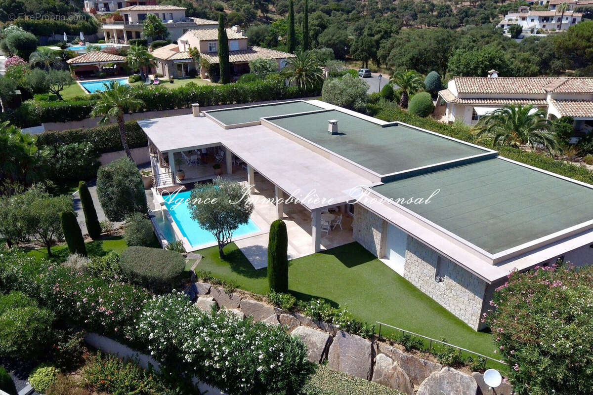 Maison 540 m² à Sainte-Maxime  - photo 5