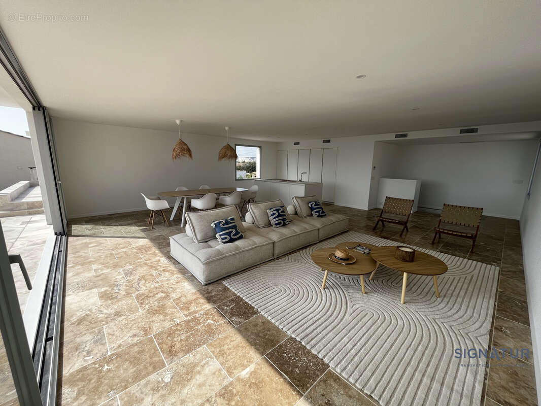 Appartement à FRONTIGNAN