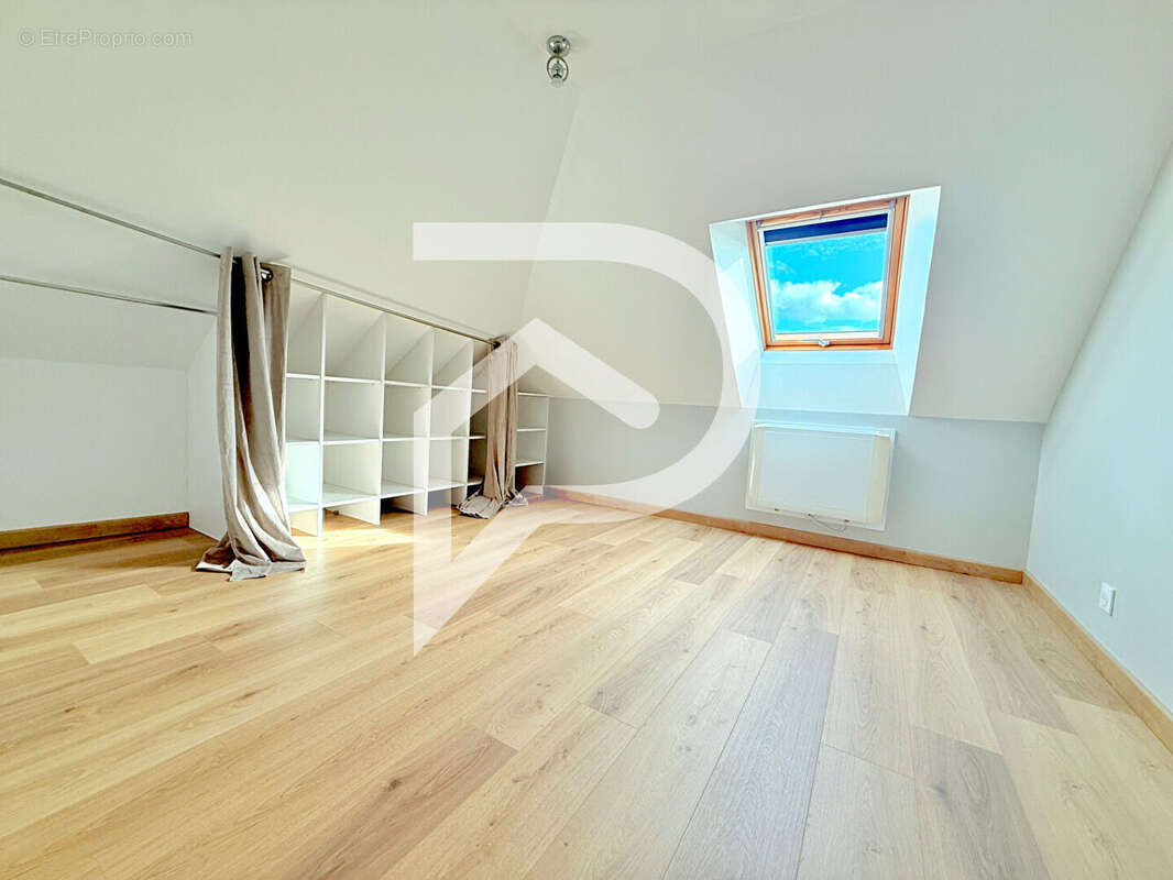 Appartement à MONTATAIRE