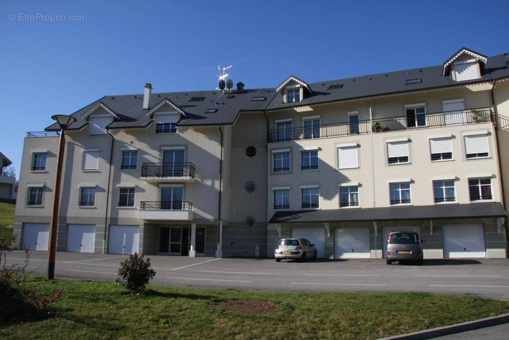 Appartement à BARBERAZ