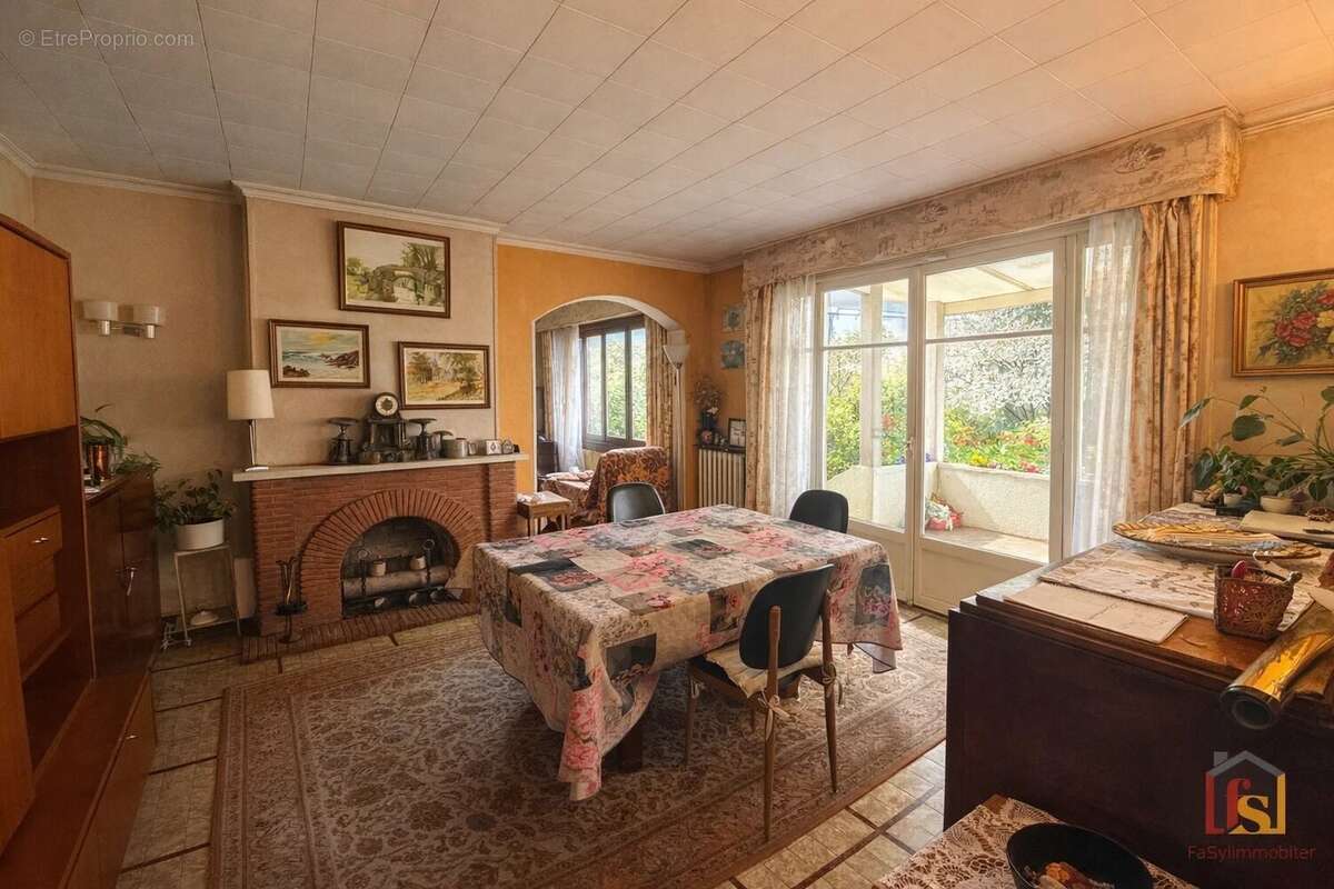 Maison à CHELLES