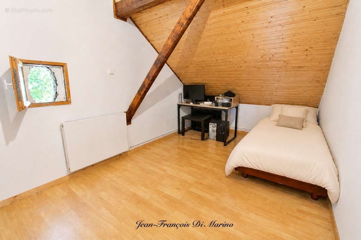 Maison à vendre 7 pièces CLUSES (74) - photo 19