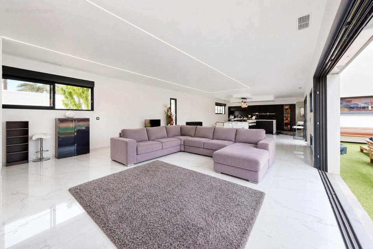 Maison de caractère avec piscine à Pia - photo 5