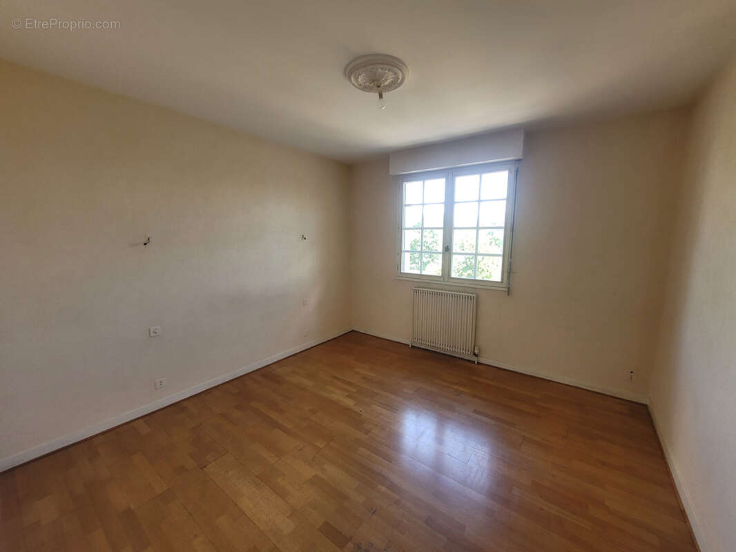 Maison à SABLE-SUR-SARTHE