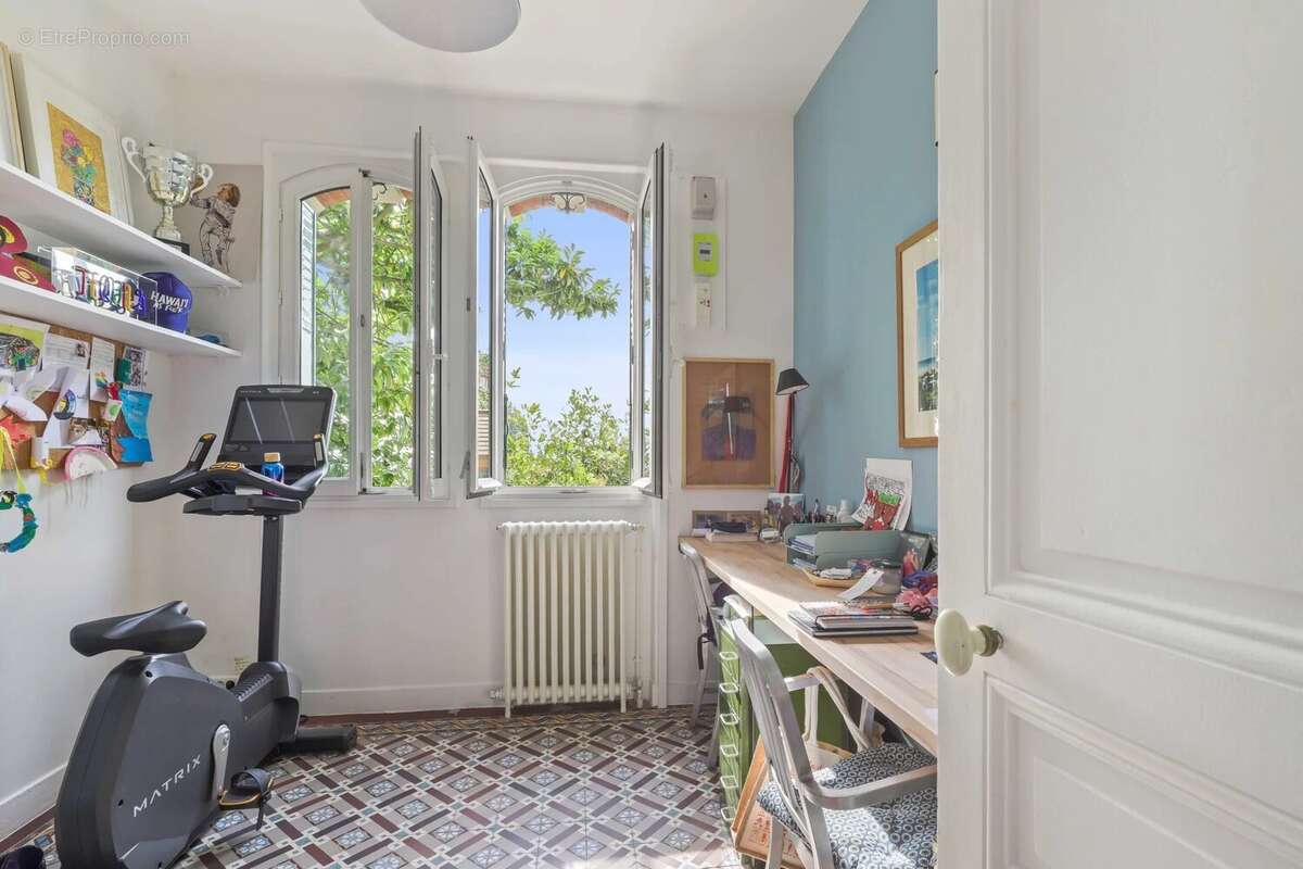 Maison à SAINT-CLOUD