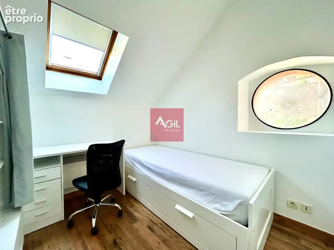 GRENOBLE - Rue Beethoven : Lot de trois appartements. - photo 8