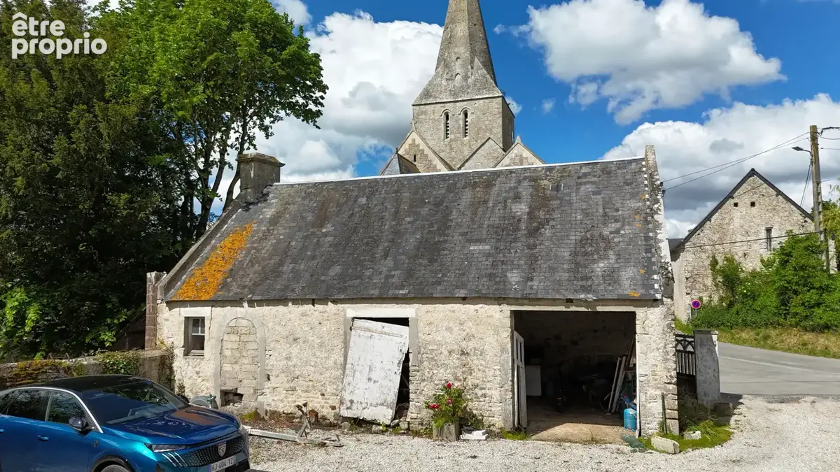 Belle propriété en pierre avec dépendances à rénover - photo 8