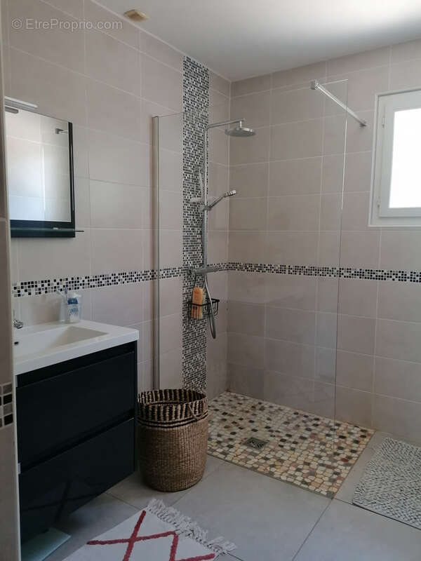 Village proche Limoux - Villa en position dominante - Bonne situation - Belle vue - photo 17