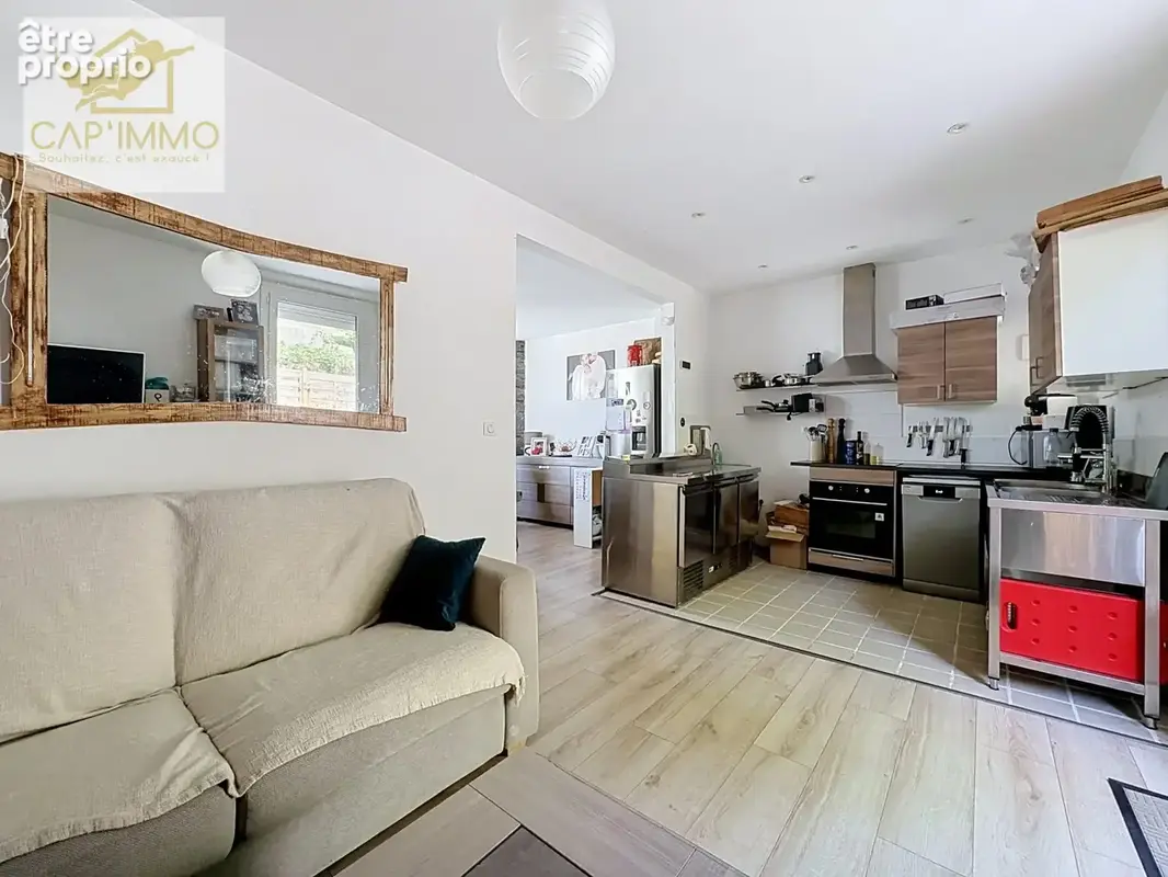 Maison 4 pièces 69 m² à vendre à Chars (95750) - photo 3