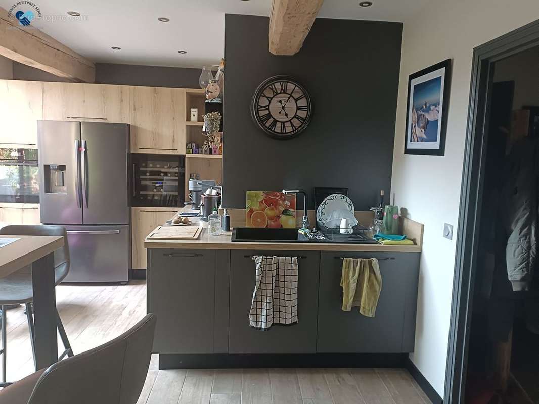 Commerce à CASTELNAU-D&#039;AUDE