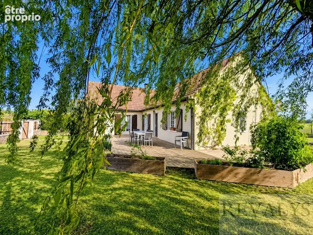 Maison à AISEREY