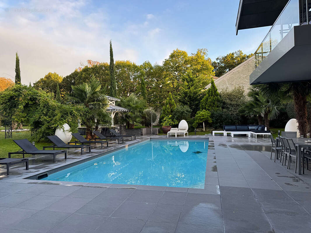 Maison à RUEIL-MALMAISON