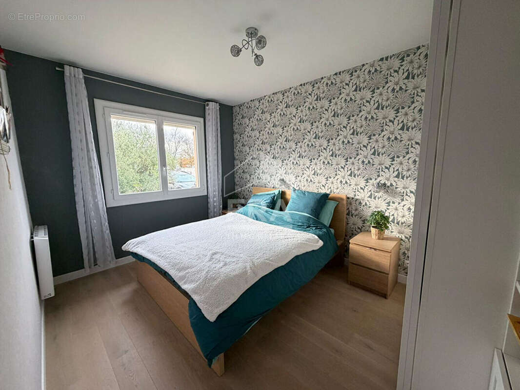 Maison à VILLENAVE-D&#039;ORNON